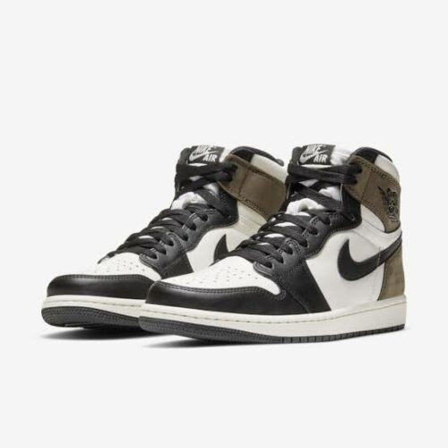 NIKE AIR JORDAN 1 HIGH DARK MOCHA - Image 2