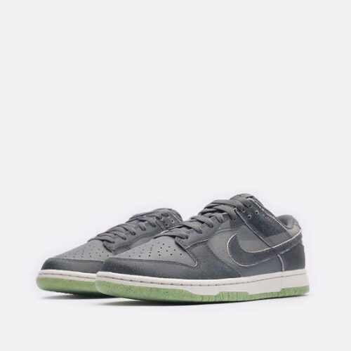 NIKE DUNK LOW HALLOWEEN GREY - Image 2